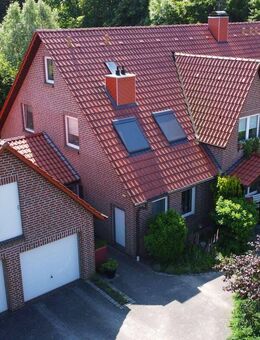 Großzügiges Zweifamilienhaus in ruhiger Lage in Ottersberg zu verkaufen - Ottersberg