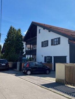 Erbpacht - freie 3,5 Zimmerwohnung in 4 Parteienhaus in Trudering - München