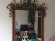 Herrlicher Fassetten-Spiegel in Größe 190 x 90 cm , wer es auch möchte kann die Puten und Engel dazu bekommen! - München Milbertshofen-Am Hart