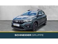 Dacia Sandero, Stepway TCe 90 Expression, Jahr 2024 - Hof