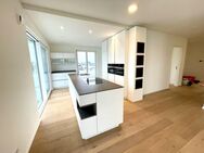 Exclusive Penthouse-Wohnung in bester Lage mit Ausblick über die Dächer - Schwanau