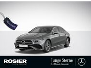 Mercedes A 200, Limo AMG Sport Advanced Plus, Jahr 2023 - Menden (Sauerland)