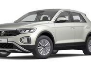 VW T-Roc, 1.0 TSI Basis-Modell VC, Jahr 2023 - Wackersdorf