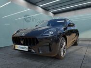 Maserati Grecale, Modena MHEV 330PS AWD - - °, Jahr 2023 - München