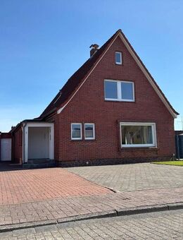 Gepflegtes Einfamilienhaus mit 2 Wohneinheiten und Einliegerwohnung - Norden