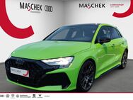 Audi RS3, 5.2 Sportback UPE 825 - CarbonSpoil, Jahr 2022 - Wackersdorf