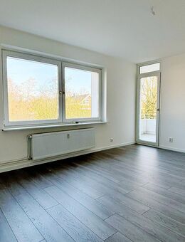 Modernisierte 4 Zimmer- Wohnung in Reinbek - Reinbek