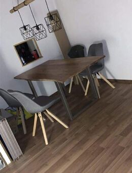 Modernisierte 4-Zimmer-Wohnung mit Balkon und Garage - Pfullendorf