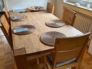 Massivholz-Tisch mit Stühlen - Neu Ulm