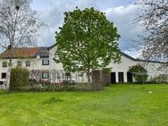 "Ehemaliges Bauernhaus mit Nebengebäuden und Wiese" - Prüm
