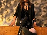 Valentinstags Femdom Special - Dark Tantra - Bad Homburg (Höhe)