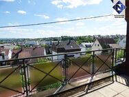 Einmalige 3-Zimmer-DG-Wohnung mit toller Aussicht + 1 Zimmer im OG - Wernau (Neckar)