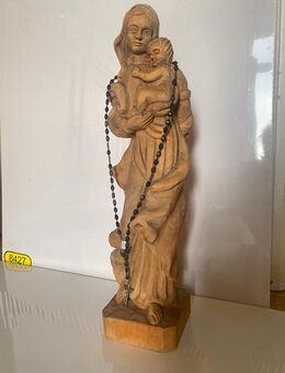 Madonna mit Kind geschnizt aus Holz - Bad Aibling
