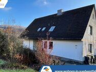 VR IMMO: Zweifamilienwohnhaus in ruhiger Wohnlage von Altena-Dahle - Altena