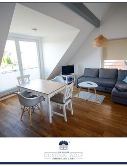 Zentrale Dachgeschosswohnung mit Balkon - Lübeck