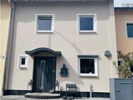 Provisionsfrei | Stilvolles, modernisiertes 5-Raum-Reihenhaus mit gehobener Ausstattung in Maisach - Maisach