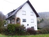 Freistehendes Wohnhaus mit Einliegerwohnung in idyllischer Wohnlage Nähe Schönenberg-Kübelberg - Schönenberg-Kübelberg