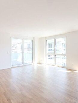 *ERSTBEZUG* *NEUBAU* Lichtdurchflutete Eleganz: großzügige 4-Zimmer-Wohnung mit Balkon! - Schwäbisch Gmünd