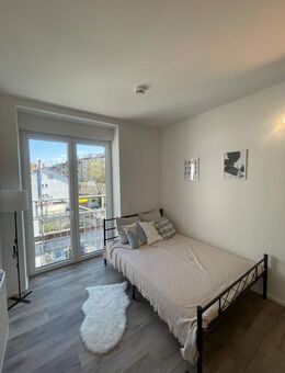 Mitten in STUTTGART ! Wunderschöne vollmöbilierte Studioapartments zur Miete - Stuttgart