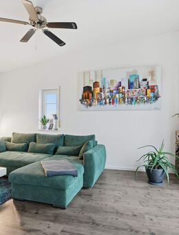 Extravagant und hell! 3-Zimmer-Penthouse-Wohnung in Laupheim - Laupheim