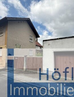 Einhausen, sanierungsbedürftiges Einfamilienhaus mit Anbau und zwei Garagen - Einhausen (Hessen)