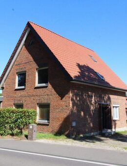 Großes Wohnhaus mit Nebengebäude und großem Grundstück - Wardenburg