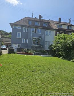 Charmante 3-Zimmer-Dachgeschosswohnung in zentraler Lage von Maulbronn - Maulbronn