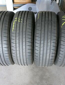 Neuwertige Bridestone-Sommerreifen - 215/55 R18 95 H - Alfter