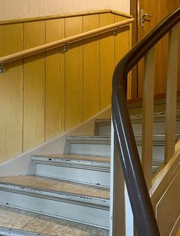 Mehrfamilienhaus mit 5 vermieteten Wohneinheiten in zentraler Lage von Langenwetzendorf - Langenwetzendorf