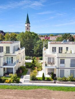 Hüfingen am Kofenweiher - Exklusive 3,5 -Zi.-Komfort-Wohnung, barrierefrei, mit Terrasse u. Garten zzgl. zwei Tiefgaragenstellplätzen! - Hüfingen