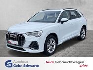 Audi Q3, 40 TDI quattro S-line, Jahr 2022 - Aurich