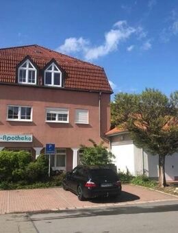 Außergewöhnliche 3-Raumwohnung in zentraler Lage sucht neuen Mieter - Neustadt (Orla)