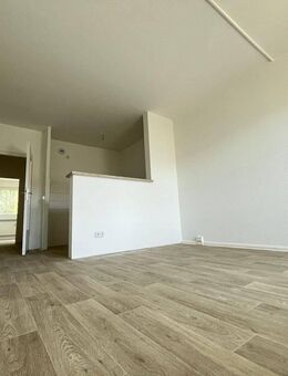 Wohngenuss am Tresen - frisch sanierte 2-Zimmer-Wohnung - Chemnitz