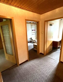 Großzügige 5-Zimmer-Eigentumswohnung im Hochparterre in Hann. Münden-Neumünden, ca. 94 m² - Hannoversch Münden Zentrum