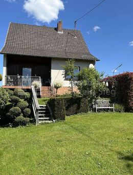 Zentral. Guter Erhaltungszustand. Toller Garten. Ihr neues Zuhause wartet auf Sie! - Windeck