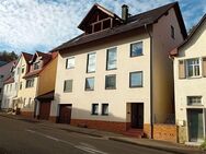 *Für mehrere Generationen* Saniertes 2-Fam.-Haus mit Garagen - Heidenheim (Brenz)