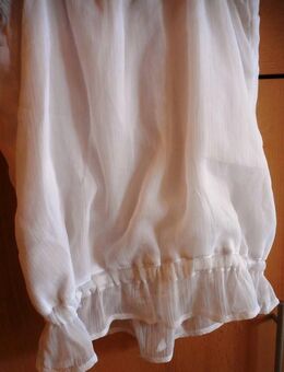 Ganz egal ob casual, schick oder gewagt:  Must-haves ! ärmelloses Top in Weiß. Totally Sexy - Sigmaringen