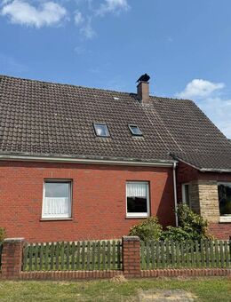 IMMOBILIEN GUMNIOR präsentiert: geräumiges Zweifamilienhaus auf großem Grundstück in Rheine-Mesum - Rheine