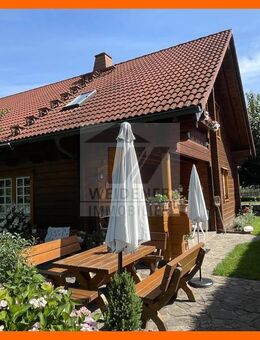 Skandinavischer Wohntraum: Stilvolles Blockhaus mit Büro/Praxis - gepflegt & bezugsbereit *provisionsfrei - Berga (Elster)