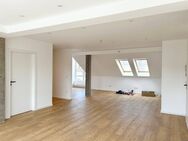 ***KNALLER DELUXE*** TOP SANIERTE 3 ZIMMER DACHGESCHOSSWOHNUNG - Nürnberg