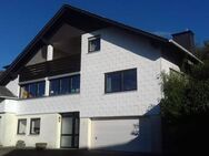 Marko Winter Immobilien - Elztal-Dallau: Schönes geräumiges Haus in sonniger Lage bietet viel Platz und neue Wohnideen - Elztal