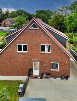 RESERVIERT - 100 m vom Weserdeich und Sandstrand entfernte moderne "Eigene 4 Wände"-DHH - Elsfleth
