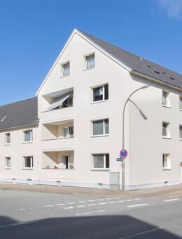 5 Mehrfamilienhäuser mit Gewerbeeinheit und Garagen - Schleswig
