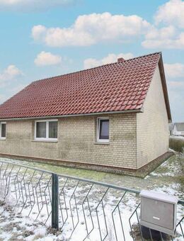 Anpacken in Leopoldshagen: Gestaltbares EFH mit großem Südgarten in unmittelbarer Nähe zum Stettin - Leopoldshagen