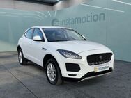 Jaguar E-Pace, D180 AWD TFT Meridian Fahrass-P, Jahr 2020 - München