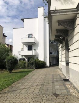 Moderne 2 Zimmer Wohnung in ruhiger Zentraler und grüner Lage - Augsburg