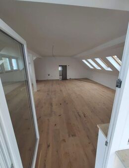 Modernisierte 3-Zimmer-Wohnung mit Terrasse in zentraler Lage von Schnaittach - Schnaittach