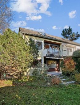 Sehr gepflegte Doppelhaushälfte mit viel Potential ab sofort in bevorzugter Lage in Eichenau - Eichenau