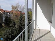 Gemütliche 3-Zimmer- Wohnung mit großem Balkon in Weißenfels - Weißenfels