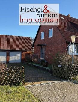 Rehburg-Loccum- Rotsteinklinker-Doppelhaushälfte mit großem Nebengebäude im Ortsteil Münchehagen - Rehburg-Loccum